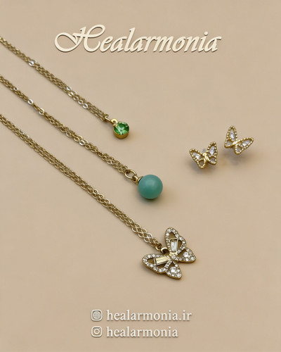 نیم ست گردنبند و گوشواره پروانه نگین دار طلایی سه لاین