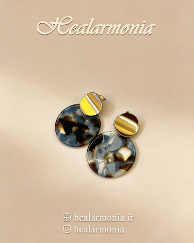 گوشواره رزینی طرح سنگ فشن برند اکسسورایز - وارداتی